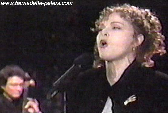 http://www.bernadette-peters.com/pics/pics/394.jpg