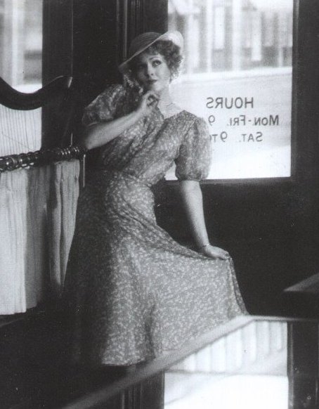 re: IF Sunset Boulevard should ever be revived, ...