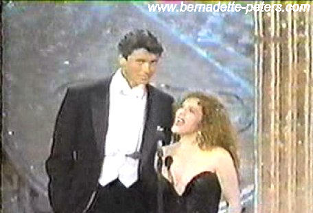91Grammys2.jpg, Width: 456, Height: 310, Size: 28KB