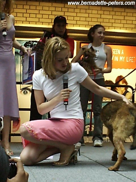 Alicia Silverstone 3, Width: 480, Height: 640, Size: 110KB