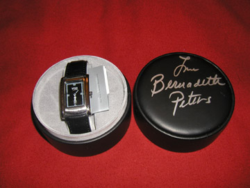 Watch1.jpg, Width: 360, Height: 270, Size: 42KB