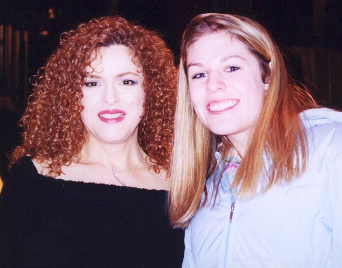 Jenna and Bernadette, Width: 692, Height: 544, Size: 55KB