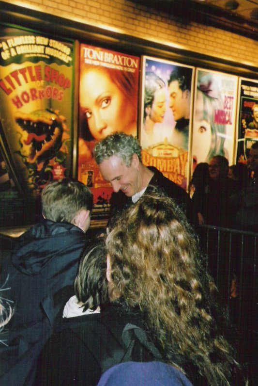 BP Stagedoor 2, Width: 533, Height: 796, Size: 91KB